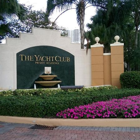 Apartament Yacht Club Aventura 2Br + 2Ba Miami Zewnętrze zdjęcie